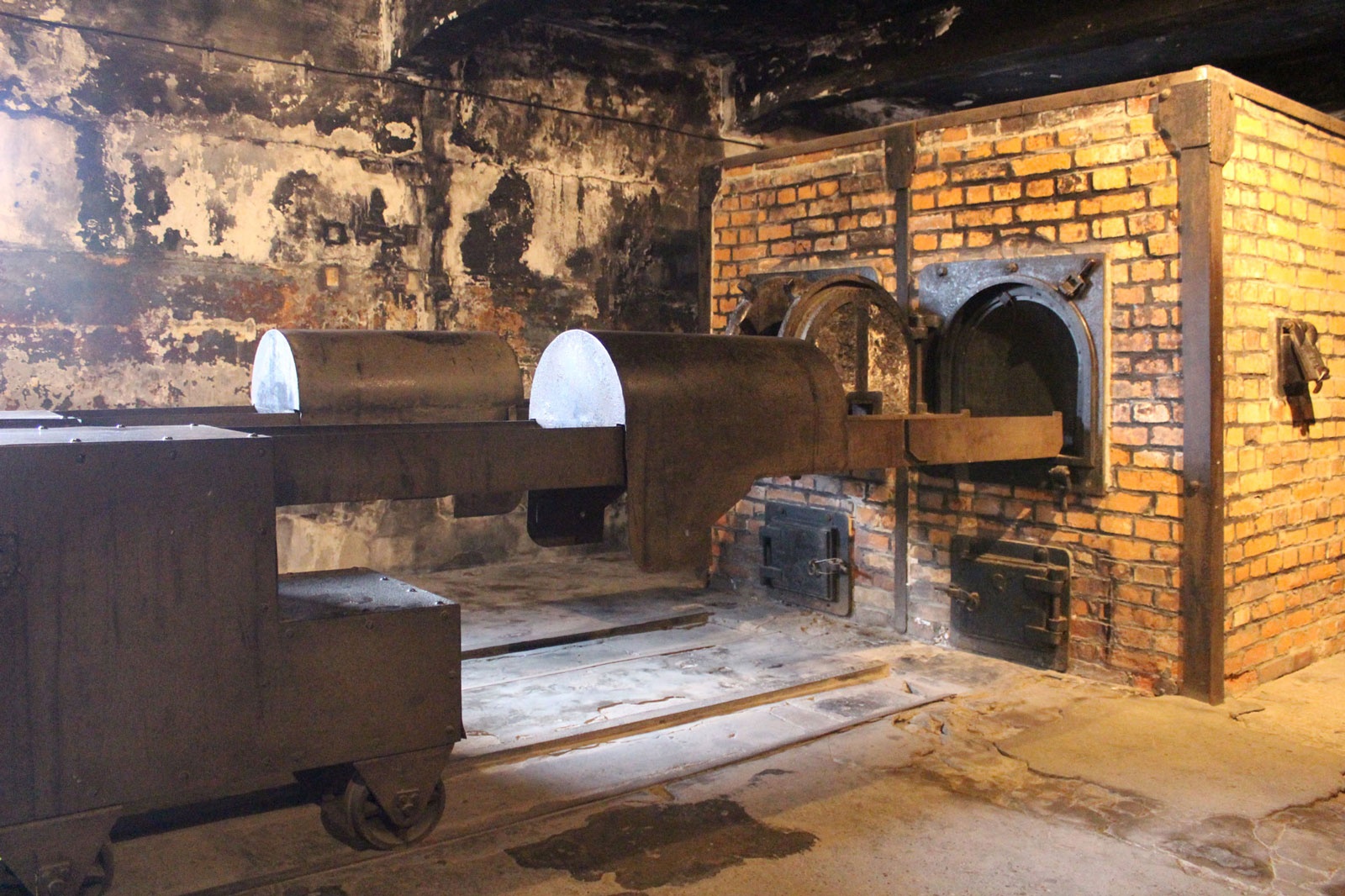 Crematorium ovens, reconstructed